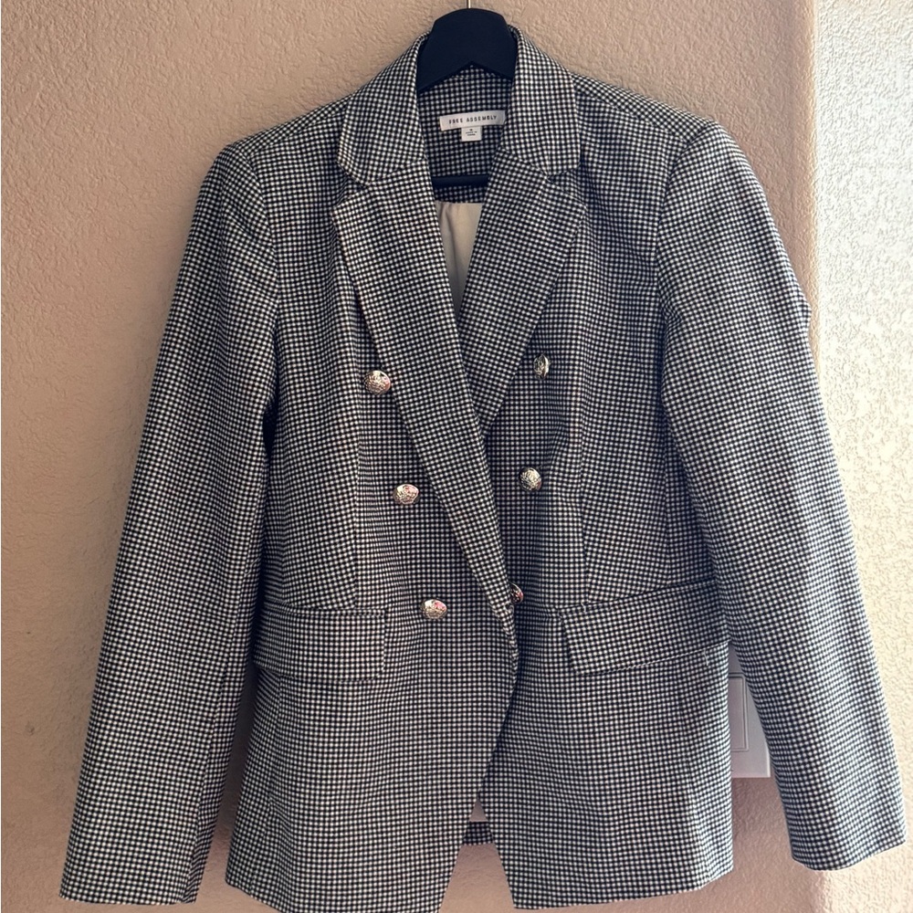 Black and White Houndstooth Blazer